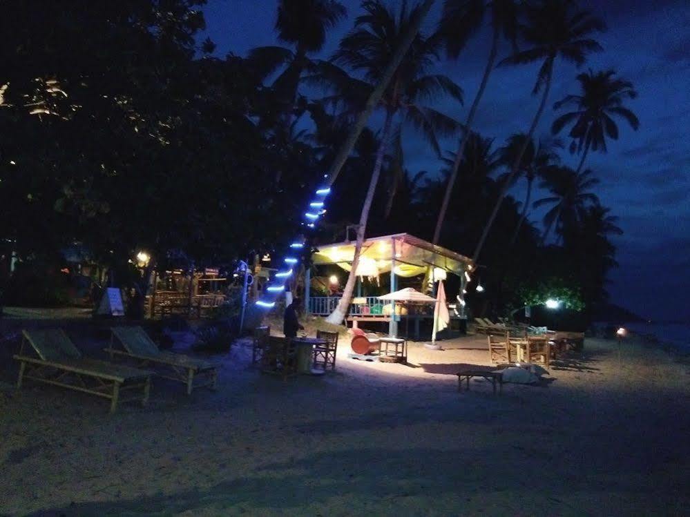 I Talay Beach Bar & Cottage Taling Ngam Ngoại thất bức ảnh