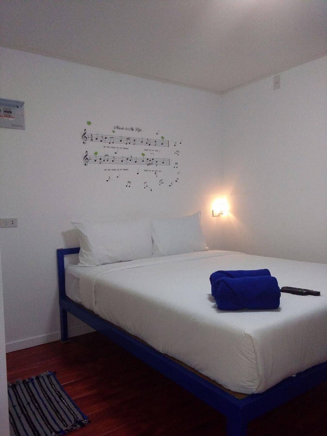 I Talay Beach Bar & Cottage Taling Ngam Ngoại thất bức ảnh