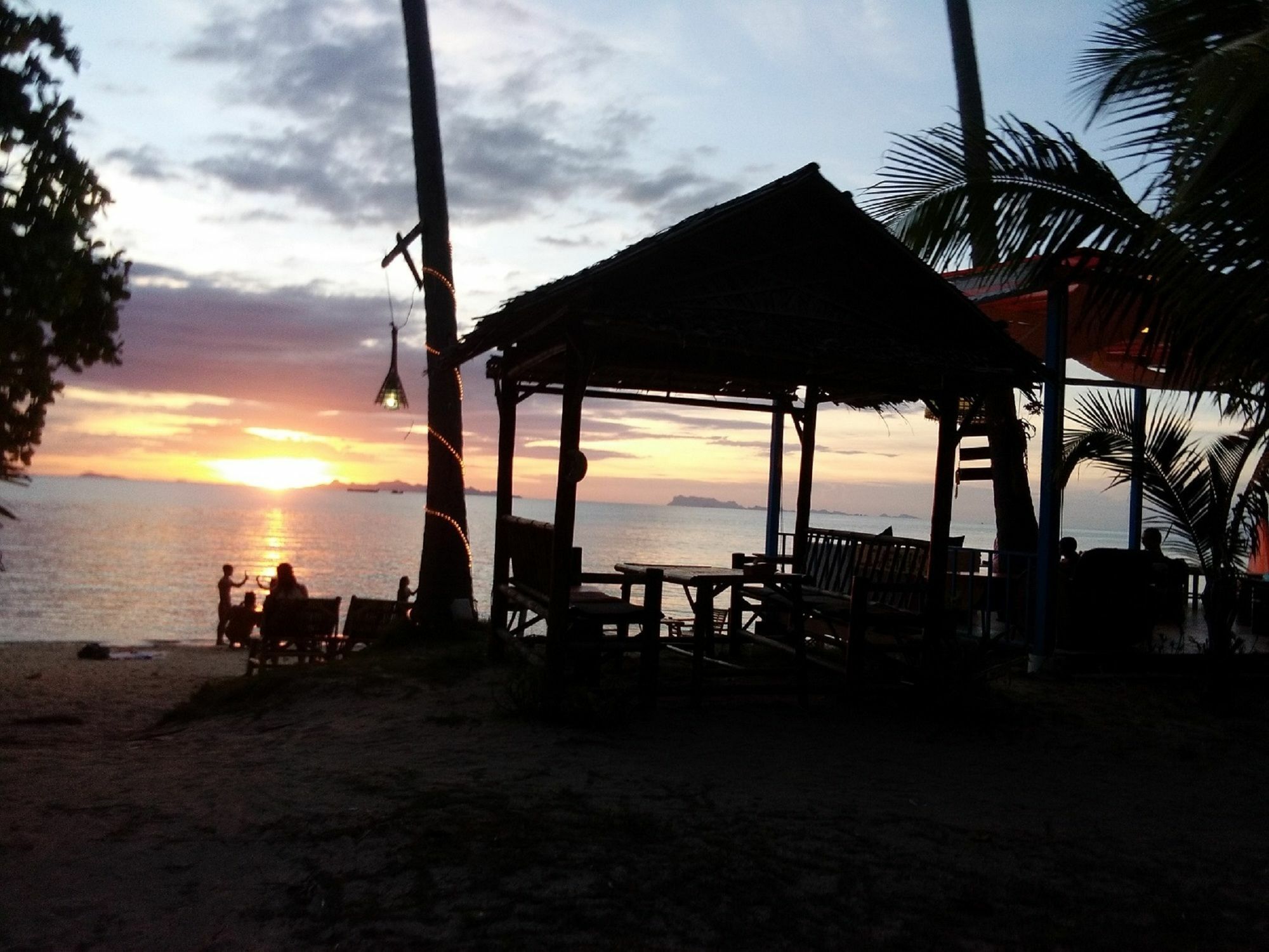 I Talay Beach Bar & Cottage Taling Ngam Ngoại thất bức ảnh
