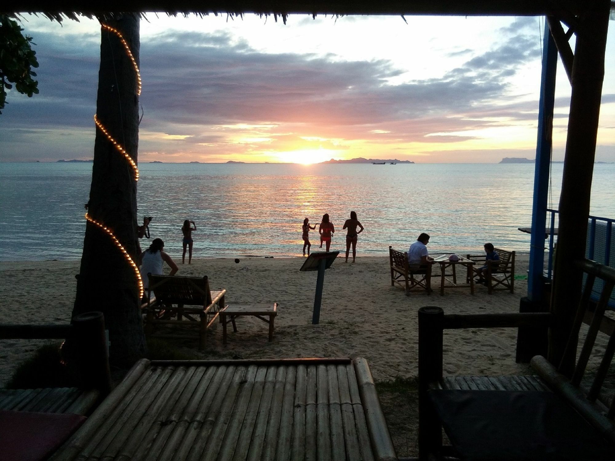 I Talay Beach Bar & Cottage Taling Ngam Ngoại thất bức ảnh